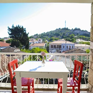 Sari Gelin Alaçatı
